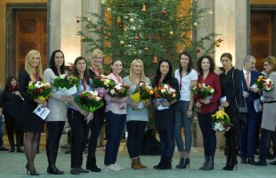 VIDEO + FOTO Handbalistele României au fost premiate la Guvern » Bonus suplimentar pentru "tricolore"! Cîţi bani vor primi