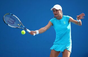 Monica Niculescu a fost oprită de Radwanska în optimile de finală de la Doha