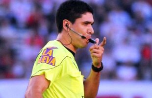 VIDEO Faza săptămânii în fotbalul mondial » Un arbitru a scos un gol ca și făcut 