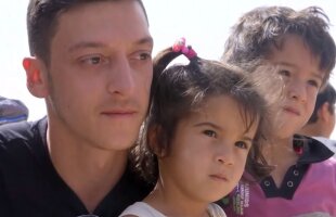 VIDEO A dat vacanțele exotice pe un act de caritate  » Mesut Ozil a jucat fotbal cu copiii dintr-o tabără de refugiați de la granița Siria-Iordania