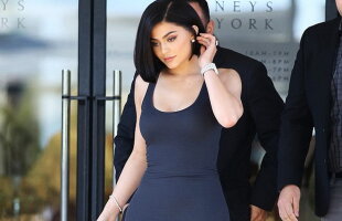 FOTO » Kylie Jenner, superbă într-o rochie care i-a subliniat toate formele