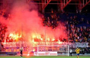 FOTO 6.128 de ”lupi” în liga a patra! Fanii au făcut spectacol la primul meci pe teren propriu disputat de new Petrolul 