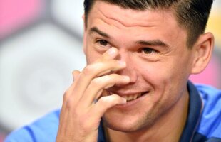 Criticat după meciul Astrei cu West Ham, Săpunaru răspunde: "O să joc fără mâini de acum"