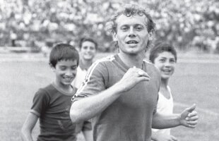 "Prințul" la 60 de ani » La mulți ani, Ilie Balaci! VIDEO + FOTO: 10 repere memorabile ale carierei "Marelui Blond": "Dacă mai jucam câțiva ani, nu se mai punea problema celui mai mare fotbalist român"