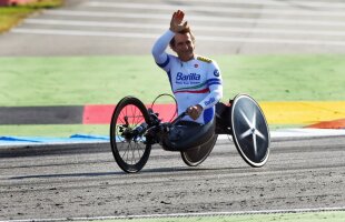 Cu ambele picioare amputate, un fost pilot de F1 a devenit triplu campion paralimpic!