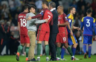 VIDEO Selfie în setul cu pescarii » Cristiano Ronaldo a dat un gol cu Feroe și s-a pozat cu un fan între reprize