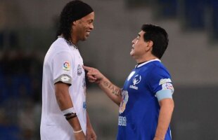 VIDEO + FOTO Obscenități la "meciul păcii", dar și faze memorabile cu Maradona, Veron, Totti și Ronaldinho în prim-plan