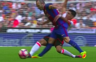 VIDEO + FOTO Din imagini arată foarte rău! Iniesta s-a "rupt" după 12 minute cu Valencia și a ieșit în lacrimi