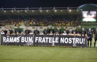 VIDEO+FOTO Steliștii i-au adus un ultim omagiu lui Prodan, pe teren și în tribune la Chiajna. Tricouri speciale: ”Rămas bun, fratele nostru!”