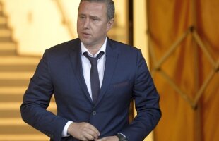 Reghecampf, ironizat pentru deciziile de la meciul cu Villarreal: "Poate erau prea multe bagaje de cărat"