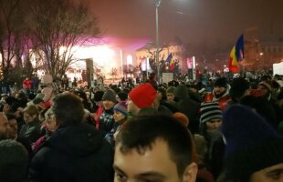 FOTO și VIDEO Proteste în țară, împotriva Ordonanțelor privind grațierea și modificarea Codului Penal » Peste 25.000 de manifestanți în București