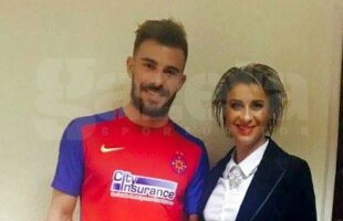 FOTO Prezentare HOT la Steaua! » Bălașa a îmbrăcat în premieră tricoul roș-albastru, dar Anamaria i-a furat prim-planul  ;) 