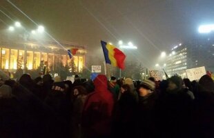 FOTO A șaptea zi de proteste » Oamenii ies în continuare în stadă împotriva guvernului Grindeanu! Contramanifestație la Cotroceni