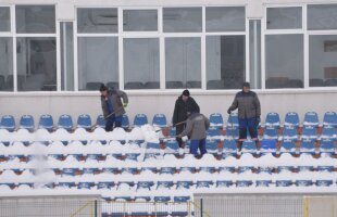 GALERIE FOTO Cu doar două zile înaintea meciului cu CSU Craiova, terenul lui FC Botoșani arată HORROR! Reacția celor două cluburi