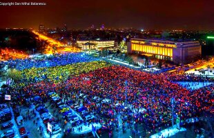 UPDATE/FOTO A doua duminică cu proteste masive în București » 70.000 de oameni au format un tricolor uriaș în fața Guvernului!