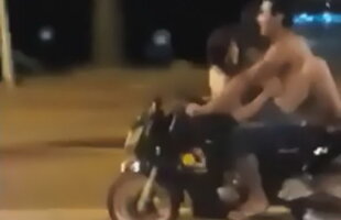 VIDEO » Imagini incredibile! Un cuplu a fost filmat în timp ce făcea sex pe motocicletă, în mers