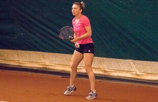 Prima întâlnire cu zgura » Simona Halep, Irina Begu şi Sorana Cîrstea s-au pregătit ieri în premieră la Tenis Club Idu înaintea duelului cu Marea Britanie