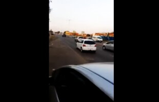 VIDEO O femeie și-a prins soțul cu o altă tânără în mașină. Ce a fost în stare să facă e de necrezut!