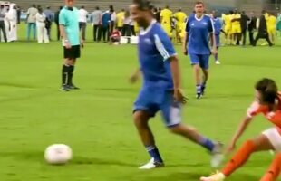 VIDEO Ronaldinho surprinde din nou la 37 de ani! Ce dribling a inventat brazilianul!