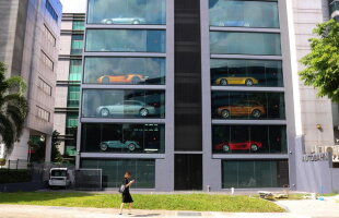 FOTO & VIDEO FABULOS! Cum se cumpără Ferrari și Lamborgini în Singapore! Așa ceva nu s-a mai auzit