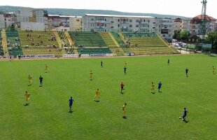 Fotbalul românesc, aproape de o nouă tragedie » Un jucător a leșinat pe teren din cauza temperaturilor extreme