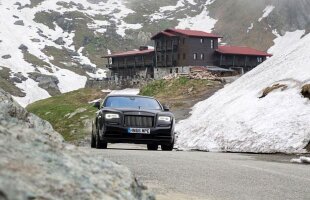 Un Rolls-Royce de 300.000$ a fost testat de jurnaliști englezi pe Transfăgărăşan! 