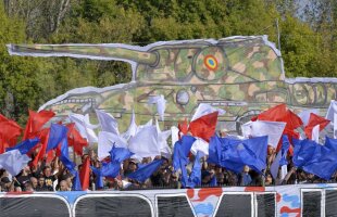 Continuă înțepăturile între cele două Stele: "Mai repede FCSB se califică în primăvara europeană, decât Steaua în Divizia C"