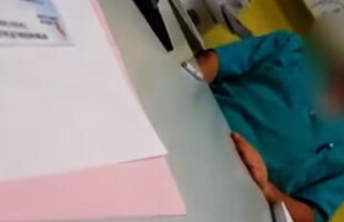 VIDEO Un medic, filmat în timp ce se masturba în fața unei paciente!