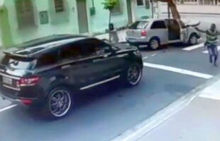 VIDEO Imagini șocante: un fotbalist a fost atacat cu pistoalele în plină stradă! » Ce s-a întâmplat după ce a fost scos din mașină