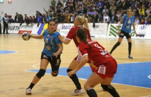 Oltence hotărâte » SCM Craiova a făcut un prim pas pentru calificarea în grupele Cupei EHF, câștigând disputa cu Debrecen la 5 goluri diferență