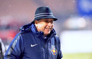 Nu e banc: Argăseală scoate un volum de poezie cu titlul “Suflete Reci”. Recenzie: “Amestec de naivitate și aplecare spre rimă împerecheată”. Citește poeziile președintelui FCSB