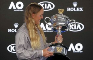 Gluma făcută de Wozniacki după ce i-a luat Simonei trofeul de la Australian Open: "Sper ca în cele din urmă să ajung pe copertă!" :)