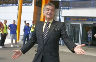 Vizită de ultimă oră! Becali s-a dus în cantonamentul lui FCSB: "Au mârâit când le-am zis că le dau 10 mii de euro" + Știe echipa lui Petrescu