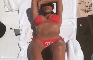 GALERIE FOTO Surorile Kardashian, ipostaze super hot la plajă