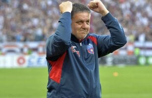 Lăcătuș, jigniri suburbane cu un suporter la meciul Stelei: "Vino la gard dacă ești smecher! Mai ai un pic și mori!" » Steaua a învins-o pe AFC Rapid