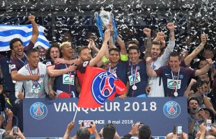 VIDEO Chapeau! Gest superb al jucătorilor lui PSG la finalul Cupei Franței: căpitanul adversarei, invitat să ridice trofeul
