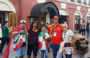 Corespondență GSP din Rusia » FOTO + VIDEO Atmosferă superbă înainte de Iran - Spania » Cum s-au distrat fanii celor două echipe