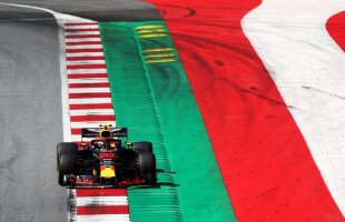 FORMULA 1 //  Max Verstappen câștigă Marele Premiu al Austriei » Lewis Hamilton abandonează și cade de pe primul loc la general