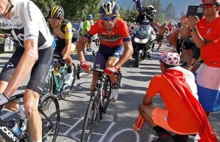 NIBALI. Pierdere majoră în Turul Franței: Vincenzo Nibali, OUT după o căzătură dură pe Alpe D'Huez!