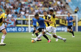 VITESSE - VIITORUL // FOTO Cu o viteză în minus » Echipa lui Hagi părăsește Europa League în turul II » Vitesse a pedepsit erorile copilărești ale Viitorului și s-a impus cu 3-1