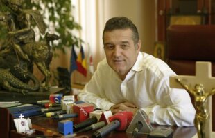 Becali nu e speriat de pierderea lui Bălgrădean: "Dumnezeu știe mai bine, poate ne calificăm cu Vlad" + motivul pentru care "jucătorii înnebunesc la antrenamente"