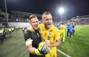 GALERIE FOTO Momentul serii! Pușcaș a intrat peste Radu la interviu: "Mai ușor cu motivatul! Altfel mă duc la box și bat pe toată lumea" » Mesajul goalkeeperului pentru bunicul lui :) 