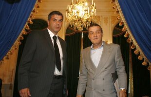 Gigi Becali pregătește mutarea anului: l-a sunat pe Olăroiu pentru a-l aduce la FCSB! Ce ofertă i-a făcut