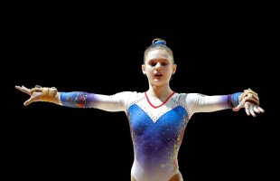 Marea încercare! Echipa feminină intră azi în calificări + 2 povești de urmărit la CM de gimnastică