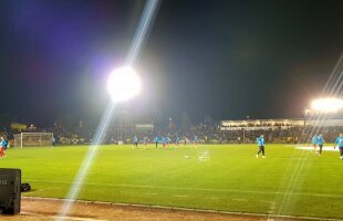 DUNĂREA CĂLĂRAȘI - FCSB //  GALERIE FOTO + VIDEO Nocturna scânteiază la Călărași! Sărbătoare pe stadionul "Ion Comșa", la primul meci din istorie jucat în nocturnă