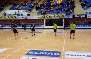 FOTO Turneul Vedetelor a debutat astăzi la Brașov » Nume importante ale fotbalului românesc participă la eveniment