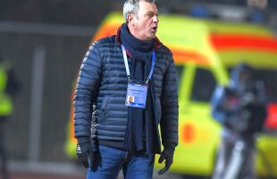 Dinamo - FC Botoșani // Mircea Rednic are o problemă serioasă înaintea meciului de duminică + Ce se întâmplă cu Hladik