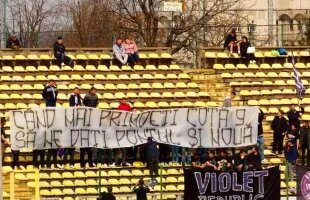 GALERIE FOTO Război rece între fanii și jucătorii lui FC Argeș » Amenințări și bannere ironice: „Când mai prindeți cota 9, să ne dați pontul și nouă!” 