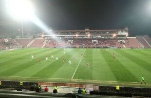 CFR CLUJ - ASTRA 1-0 // FOTO Asistență JENANTĂ în Gruia la revenirea lui Dan Petrescu! Săgeți din partea galeriei + Reacția antrenorului: „Eram sigur”