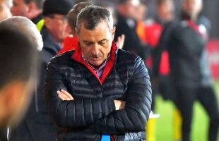 Dinamo îl pierde pe Parfait Mandanda » Mircea Rednic recunoaște: „Acolo e 50% din echipă!”